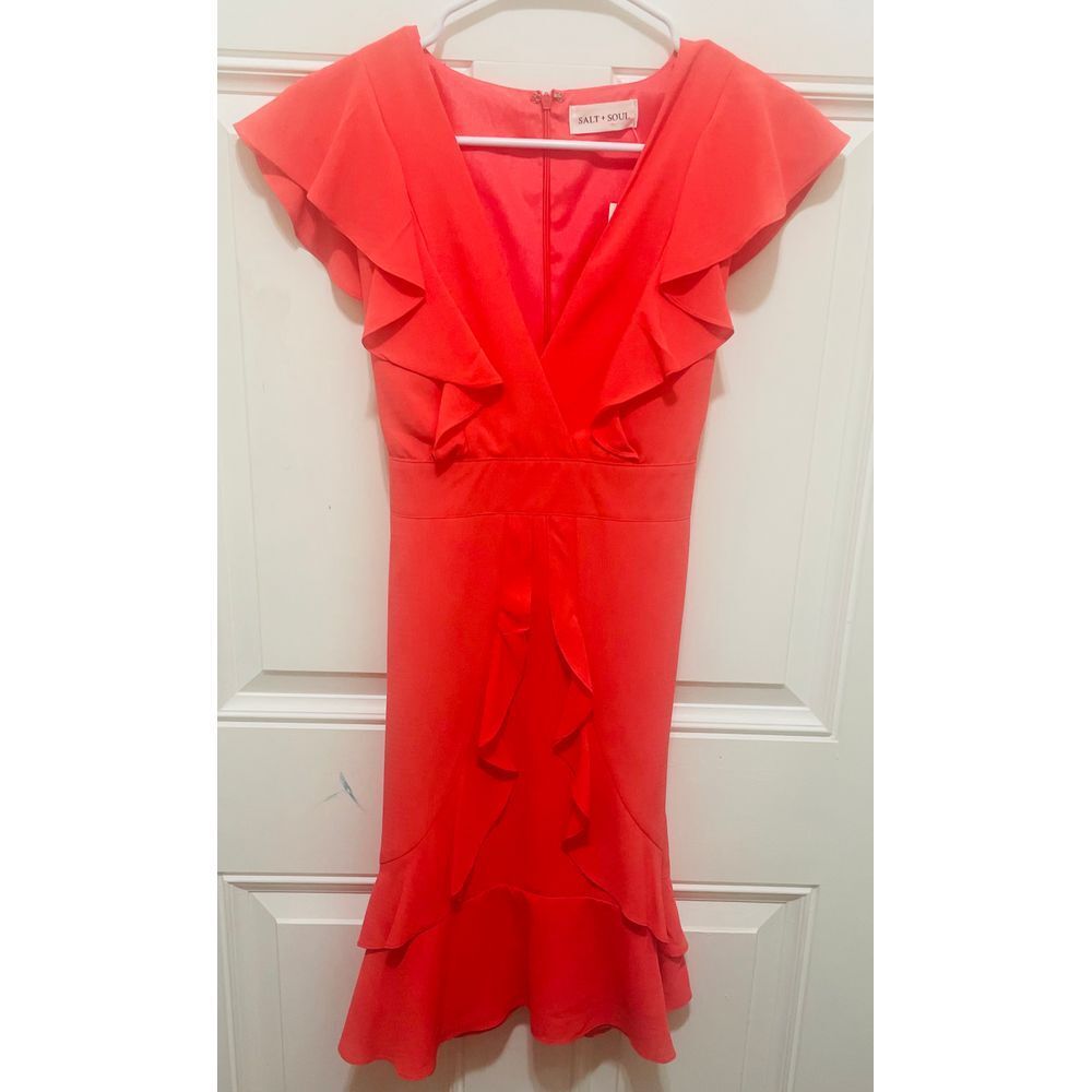 Salt + Soul Ruffle Dress - V-Neck, Tie Back - Coral - Size‎ Medium